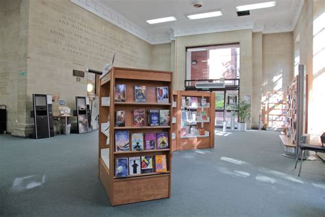Kensington Central Library